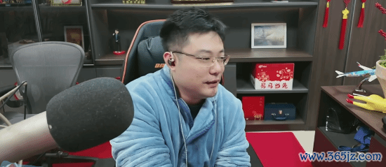大司马自曝压力大！入不敷出 被喷得顶不住